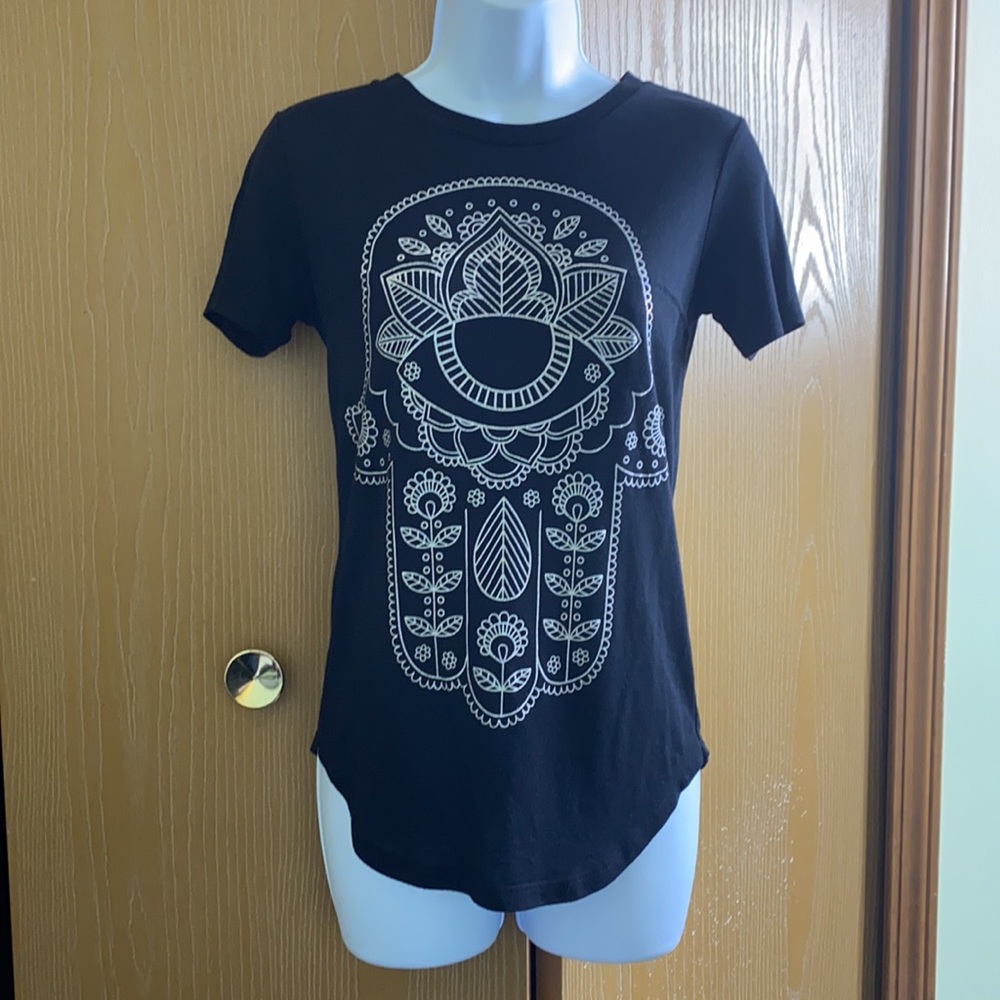 Shirt - Picture 2 of 4